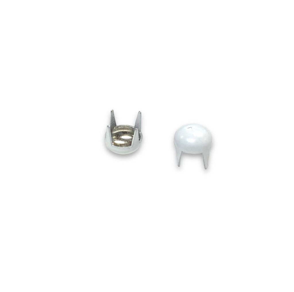 3/16" White Dome Studs (100-pack)