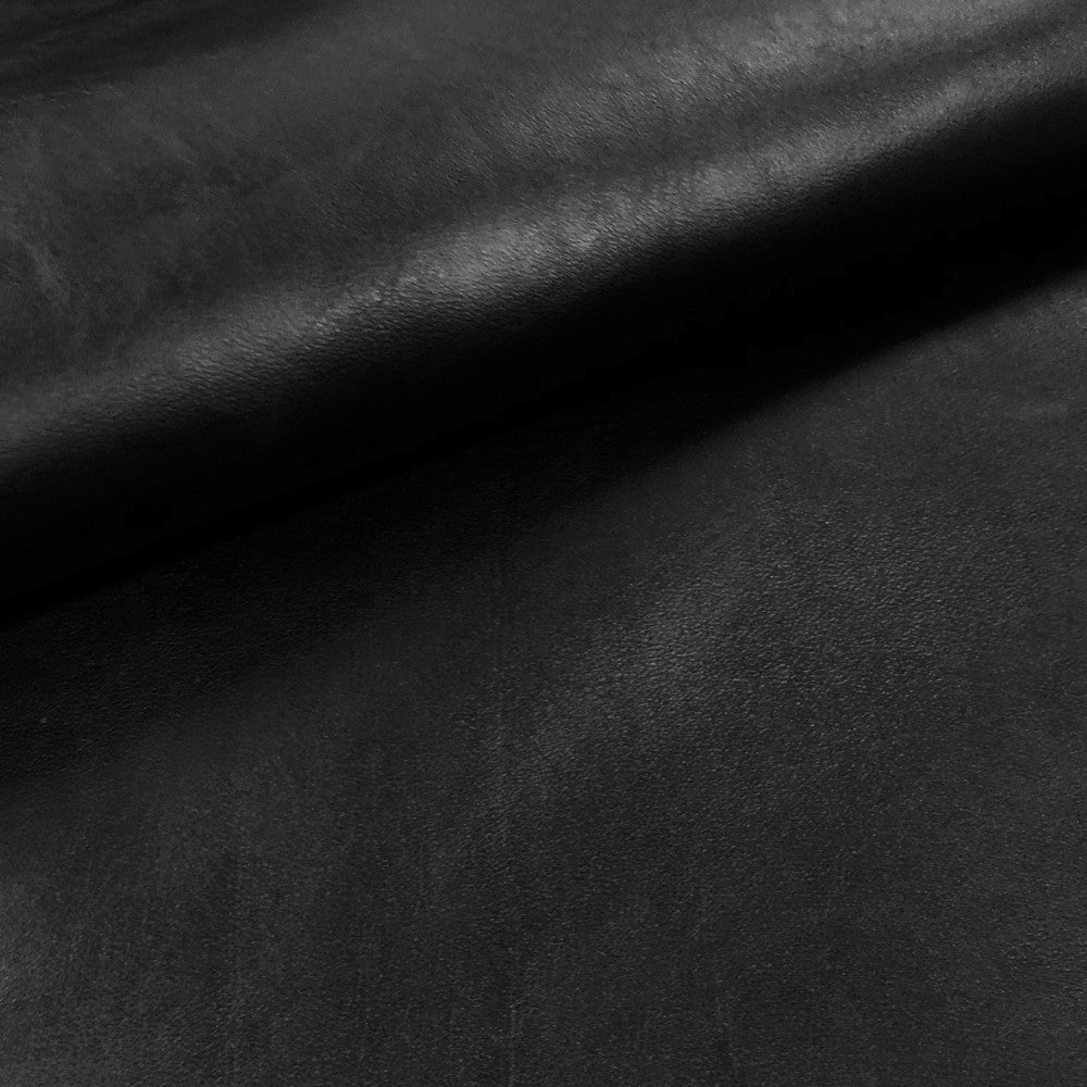 3oz (1.4mm)  Black Smooth Cow Leather (per square foot)